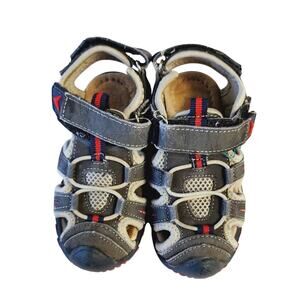 Apakowa Kids Soft Sole Hiking shoe Sandals size 24 Toddlers Close Toe outdoors